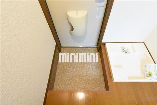 玄関　玄関スペースです