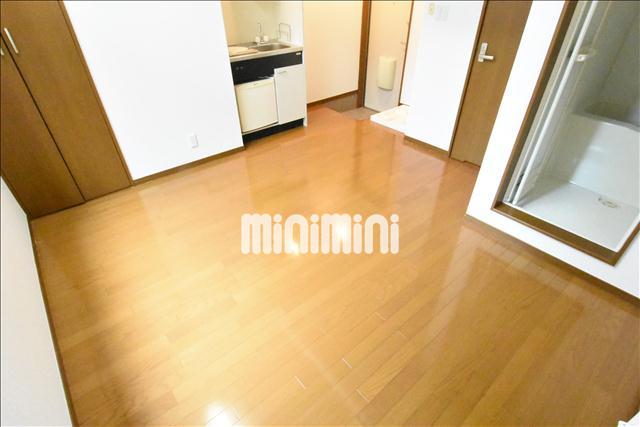 居室・リビング　別角度からのバスルームです