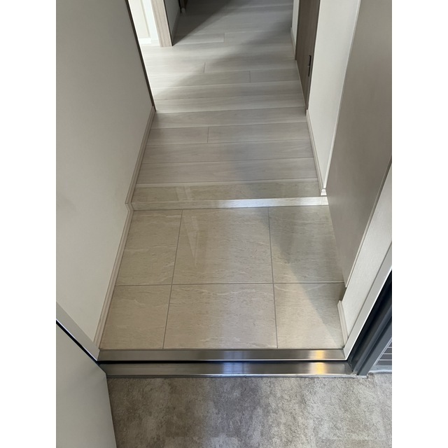 玄関　明るい玄関です