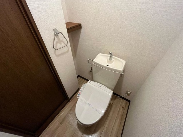 トイレ　シャワー付トイレ