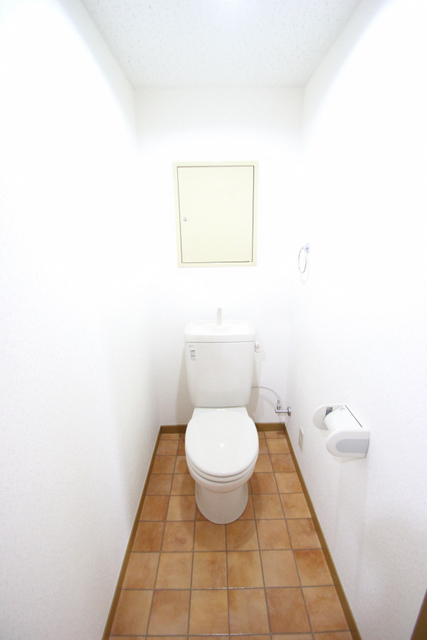 トイレ　別室の参考写真です。※現況優先