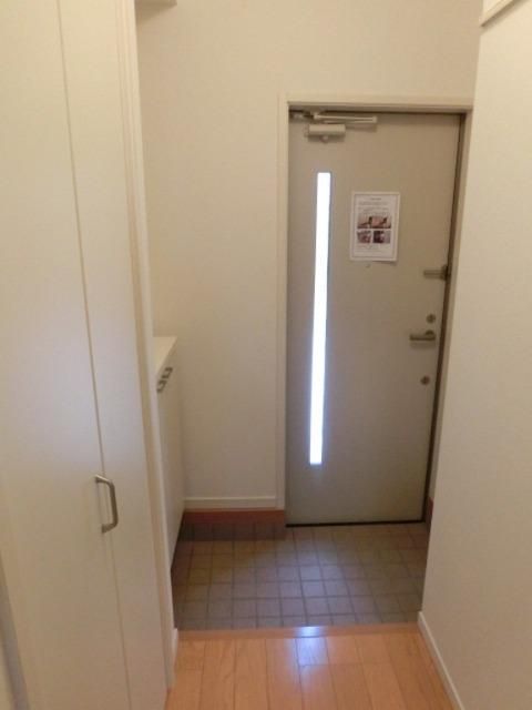 玄関　★同社施工イメージ写真★