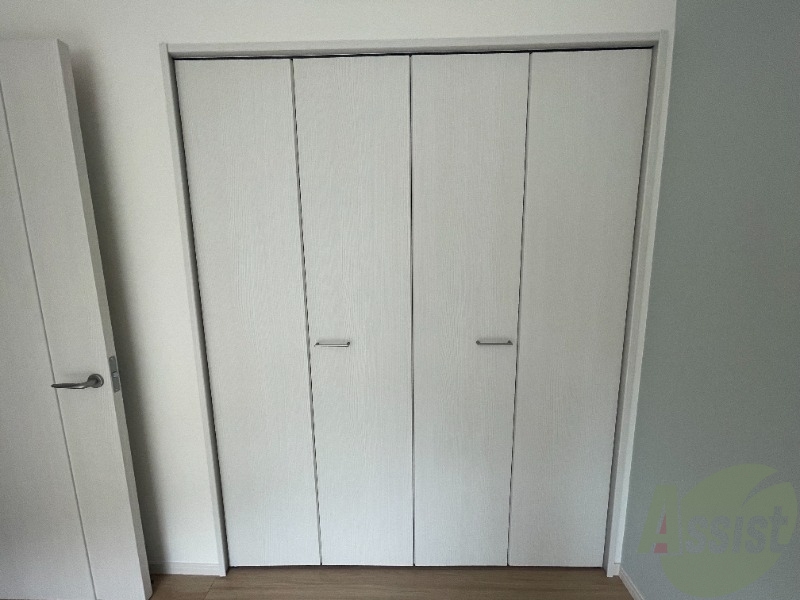 収納　収納はこちら。中の様子が気になりますね。。