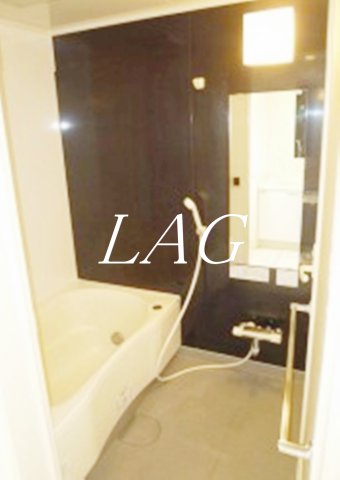 バス・シャワールーム　お風呂です。