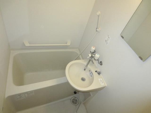 バス・シャワールーム　★お風呂です。★