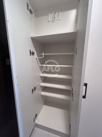 収納　アビティ江坂　シューズボックス