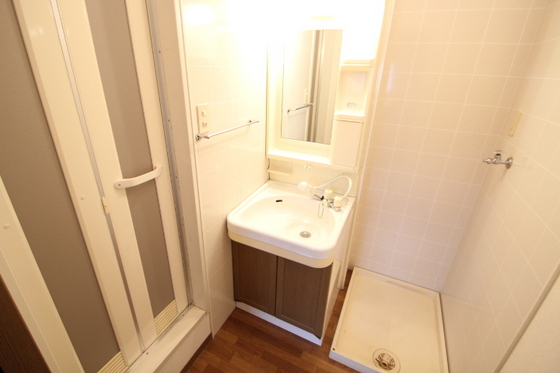 洗面設備　※別部屋の写真です