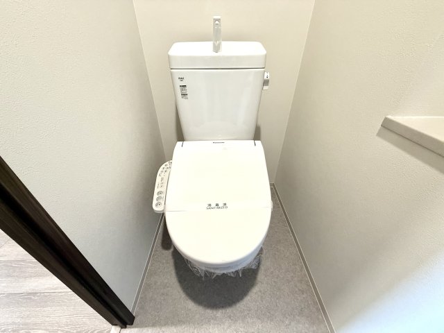 トイレ　温水洗浄便座付きでおすすめ！
