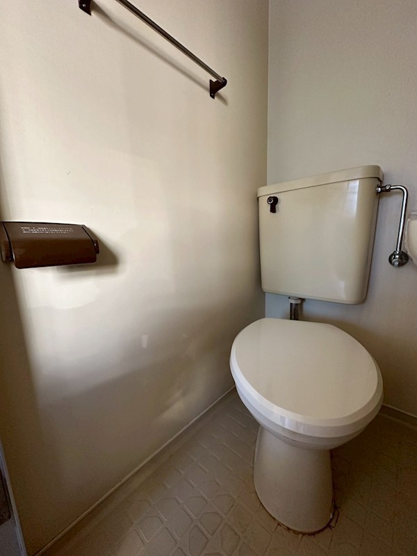 トイレ　別号室代用