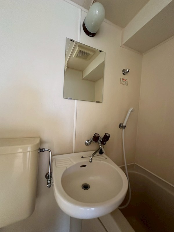洗面設備　別号室代用
