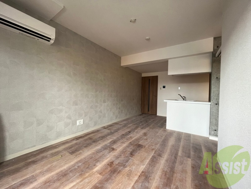 居室・リビング　広くてきれいなリビングです！快適に過ごせそうですね。