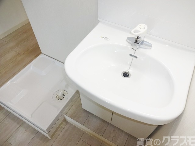 洗面設備　独立洗面台＆室内洗濯機置場