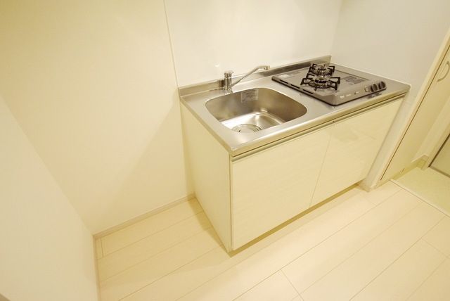 キッチン　★２口ガスコンロ付きのシステムキッチン★