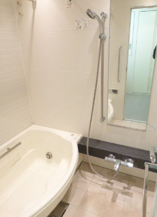 バス・シャワールーム　※別部屋の参考写真です。