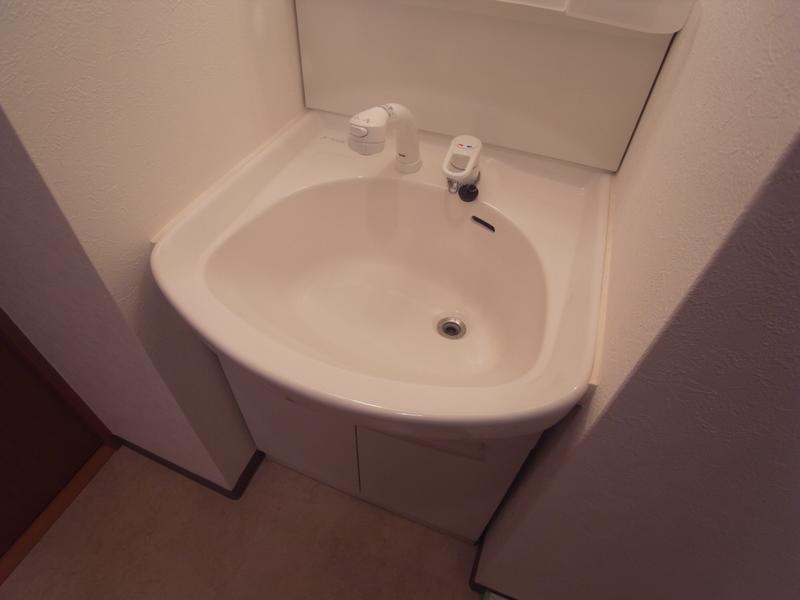 洗面設備　洗髪洗面化粧台