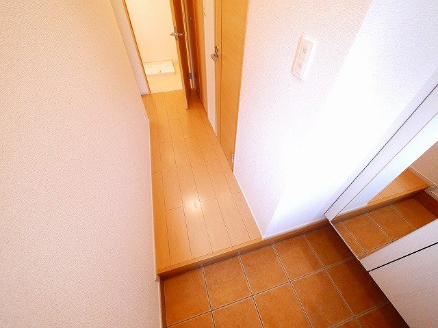 玄関　明るい玄関です