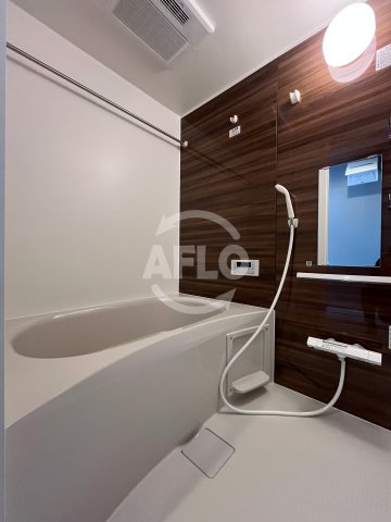 バス・シャワールーム　フォルモント住之江　浴室