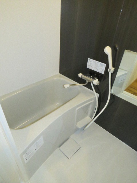 バス・シャワールーム　きれいなお風呂です