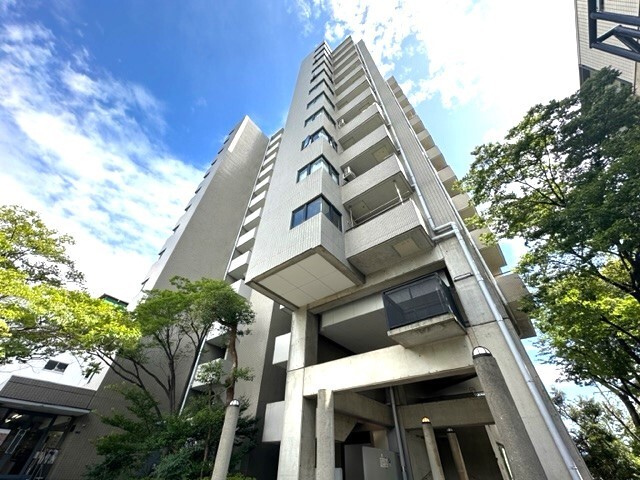 建物外観　１９９０年３月築