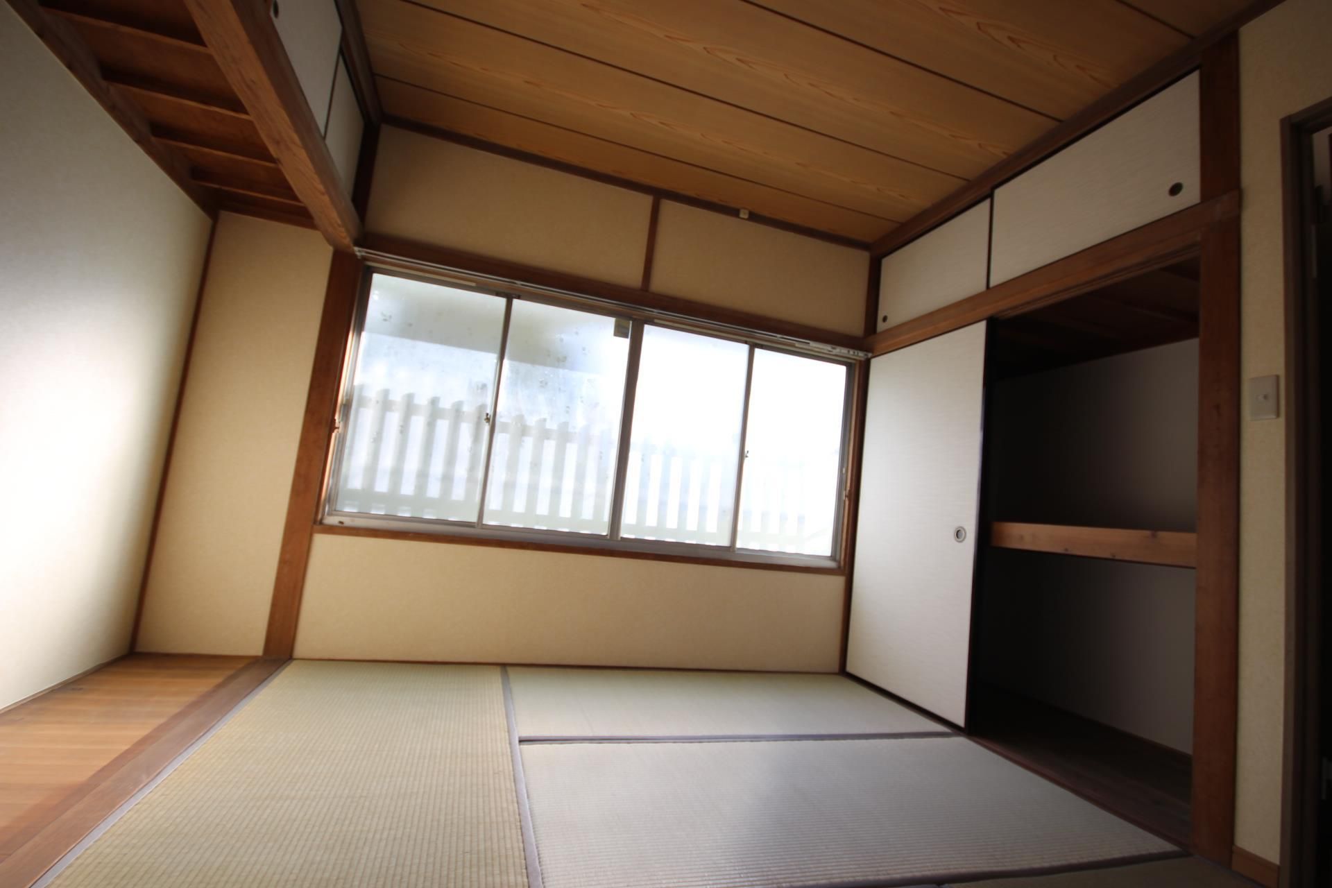 その他　内装は落ち着いています