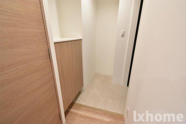 玄関　落ち着いた玄関です