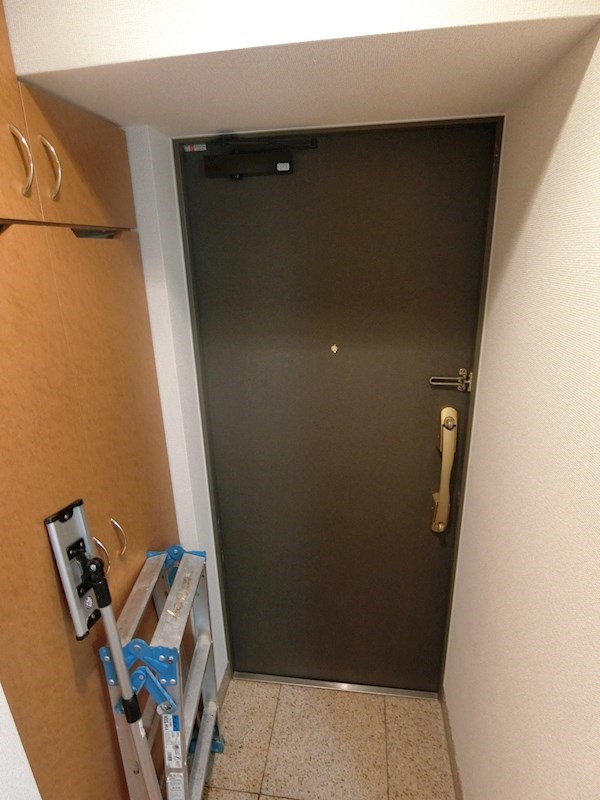 玄関　同仕様参考写真
