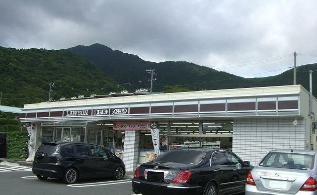 コンビニ　ローソン 箱根金時山入口店（コンビニ）まで450m