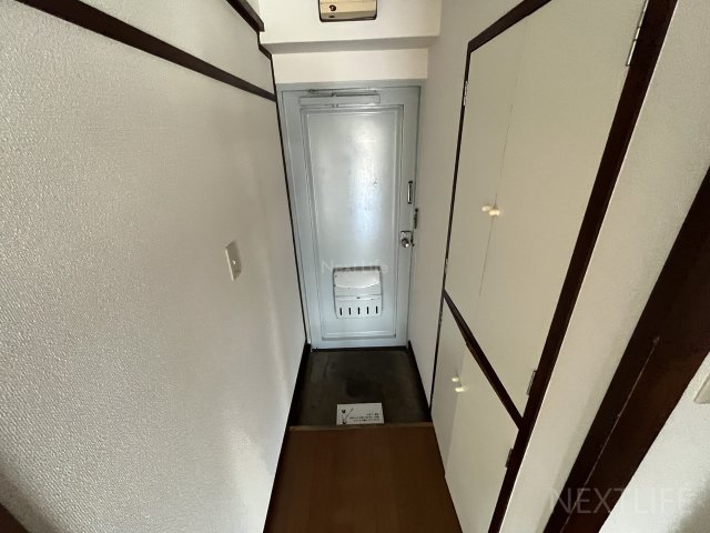 玄関　シティパレスアカネ