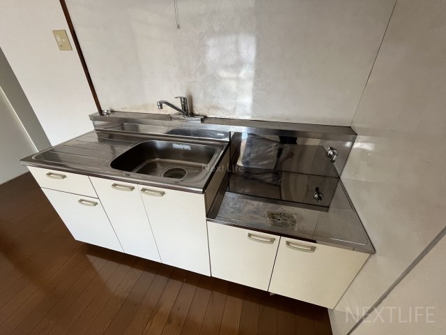 キッチン　シティパレスアカネ