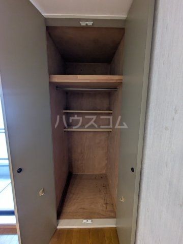 メゾンクレソンIIの内装写真