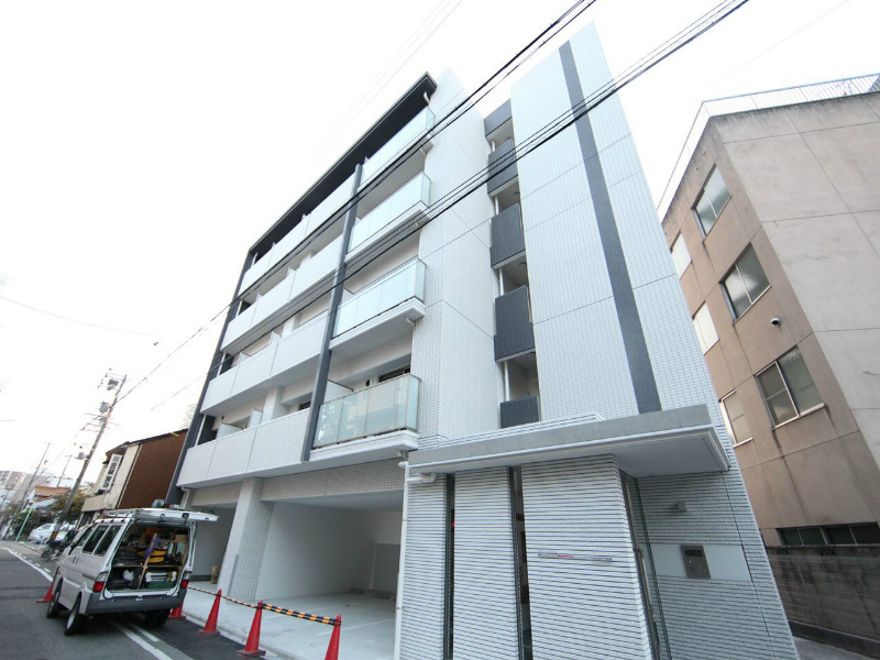 建物外観　外観　オートロック付　防犯カメラ付　光インターネット無料