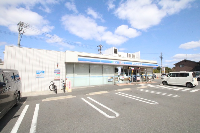 コンビニ　ローソン 中川野田二丁目店（コンビニ）まで600m