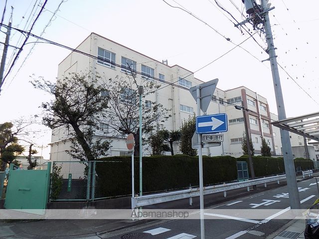 小学校　比良小学校（小学校）まで2554m