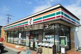 コンビニ　セブンイレブン村山楯岡新町店（コンビニ）まで680m