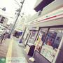 コンビニ　セブンイレブン葛飾お花茶屋駅前店（コンビニ）まで675m
