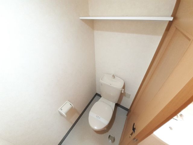 エレガンテむつみのトイレ写真