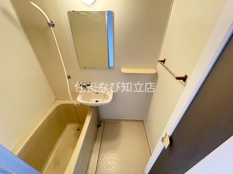 名鉄三河線 豊田市駅 徒歩14分 2階建 築35年の風呂写真