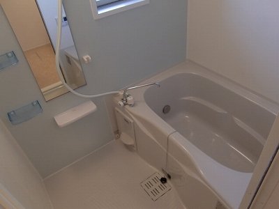 バス・シャワールーム　きれいなお風呂です