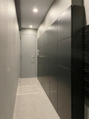 エントランス　宅配ボックス