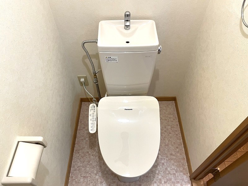 【トワ・アモールのトイレ】