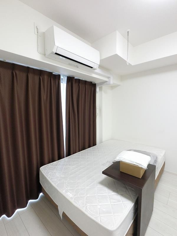 その他部屋・スペース　洋室10.5帖（家具・家電付き）