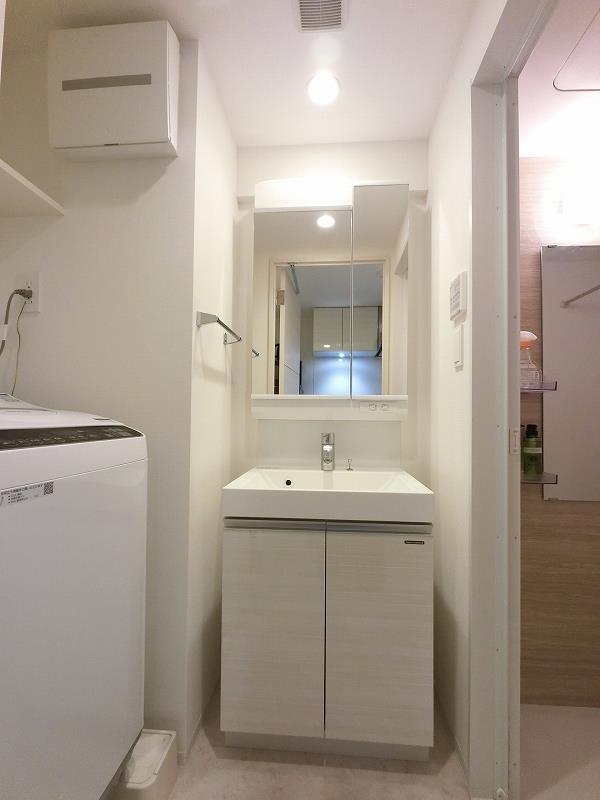 洗面設備　独立洗面台