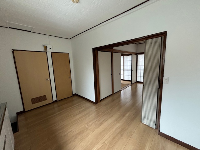 コーポ福の井の居間写真