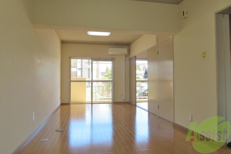 居室・リビング　一家が集まるリビングはやっぱり広いのがうれしいですよね。