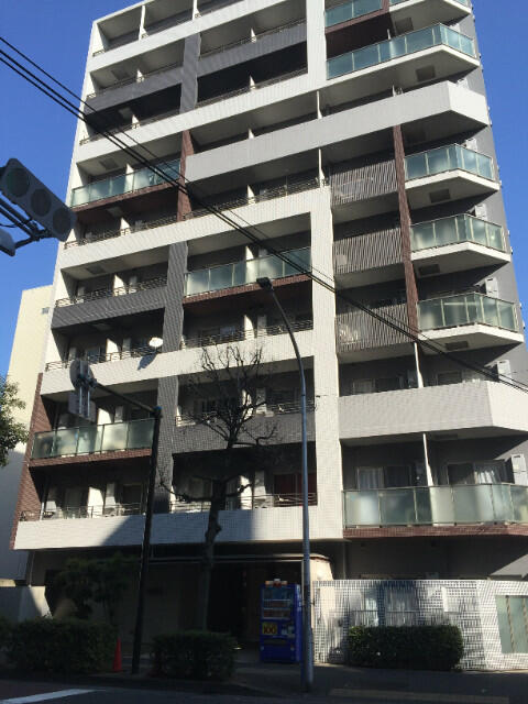 横浜市中区松影町のマンションの建物外観
