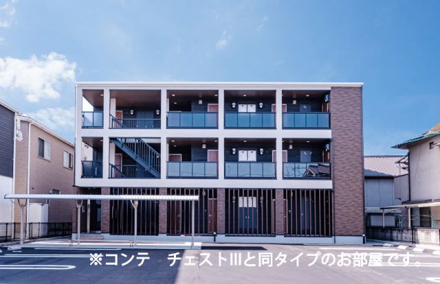 【船橋市東船橋のアパートの建物外観】