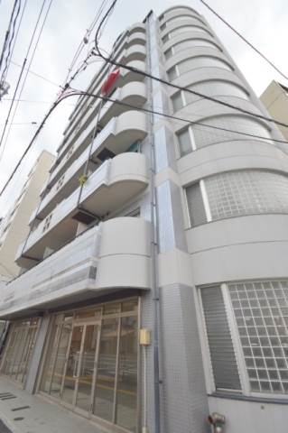 【広島市中区住吉町のマンションの建物外観】