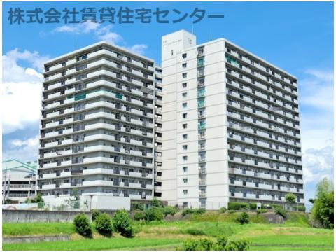 水鉄アーバンコンフォート岩出の建物外観