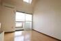 居室・リビング　居室（写真は208号室）