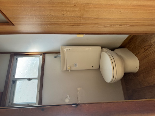 名倉荘貸家のトイレ写真